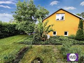 Prodej chaty 35 m2 se zahradou 229 m2, OV, Novovysočanská, Praha 9 - Vysočany, cena 2890000 CZK / objekt, nabízí HVB Real Estate s.r.o.